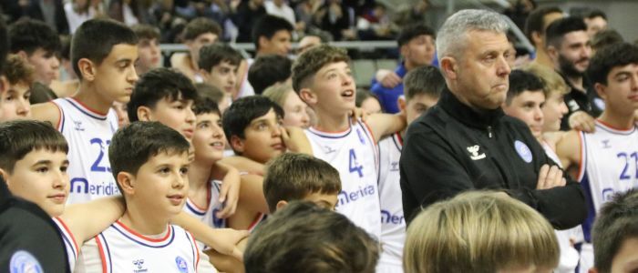 jugadores de baloncesto del equipo lucentum alicante