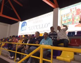 Meridiano acerca a Asprovelez el balonmano