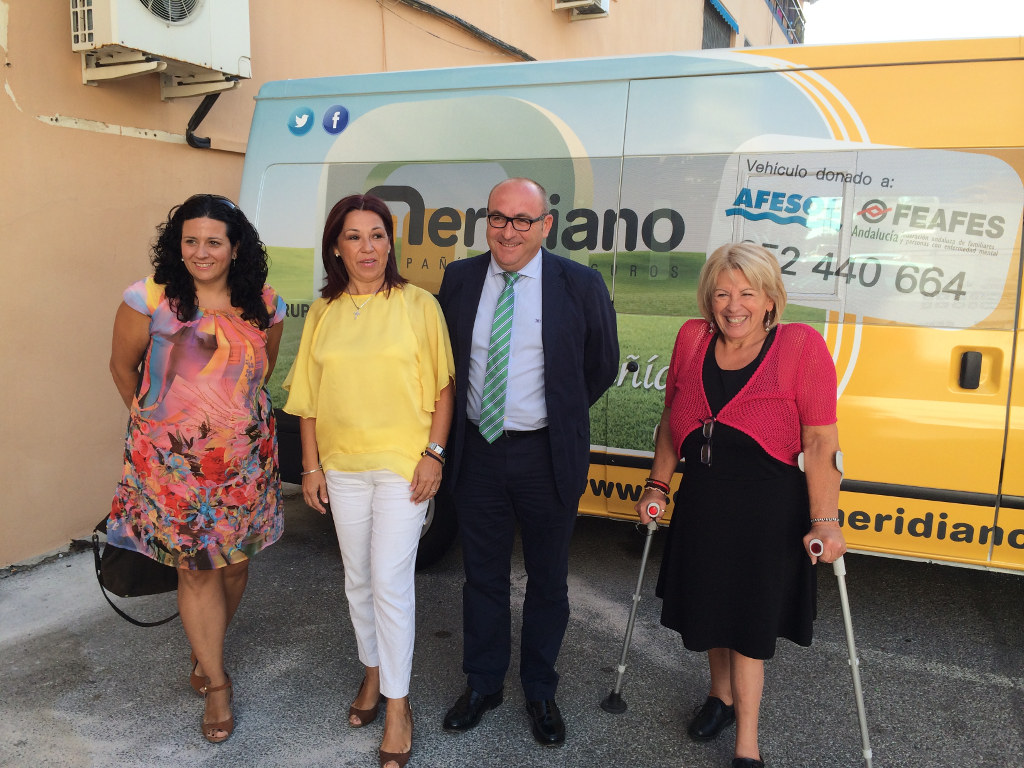 Meridiano Seguros dona furgoneta a Afesol para facilitar la movilidad de personas con enfermedad mental