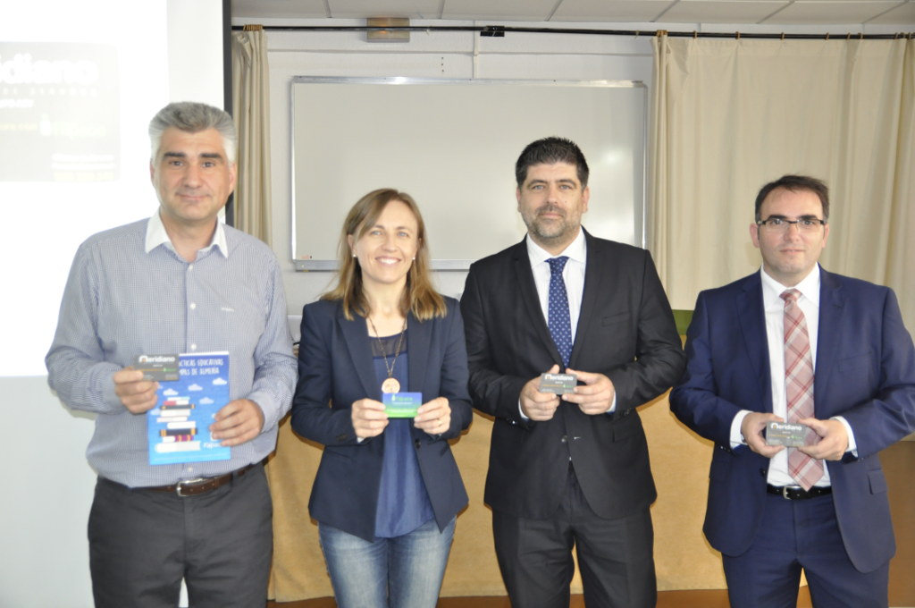 Meridiano Seguros participa en la presentación de la tarjeta FAPACE